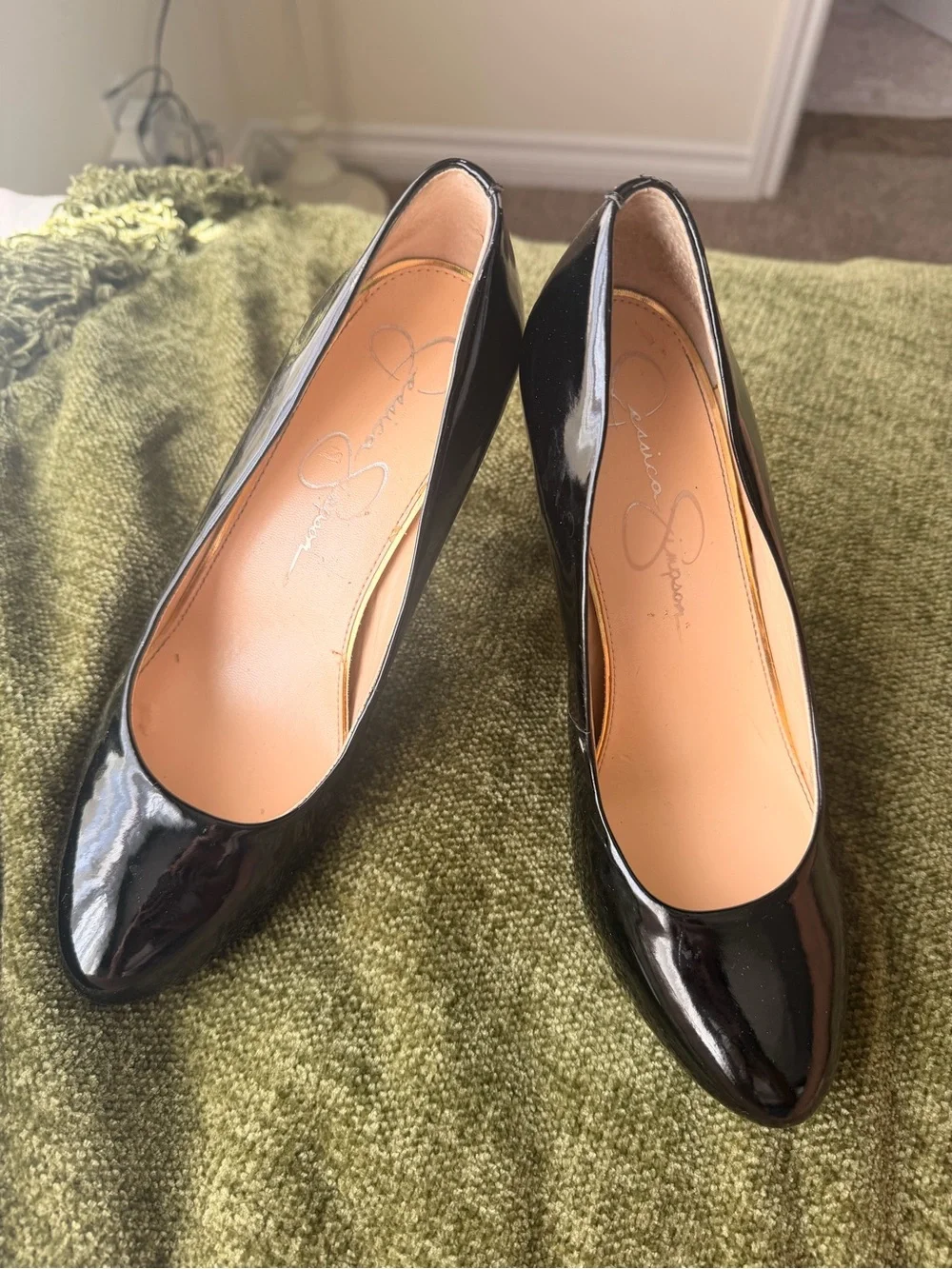 Jessica Simpson Black Patent Pointed-Toe Stiletto Pumps
